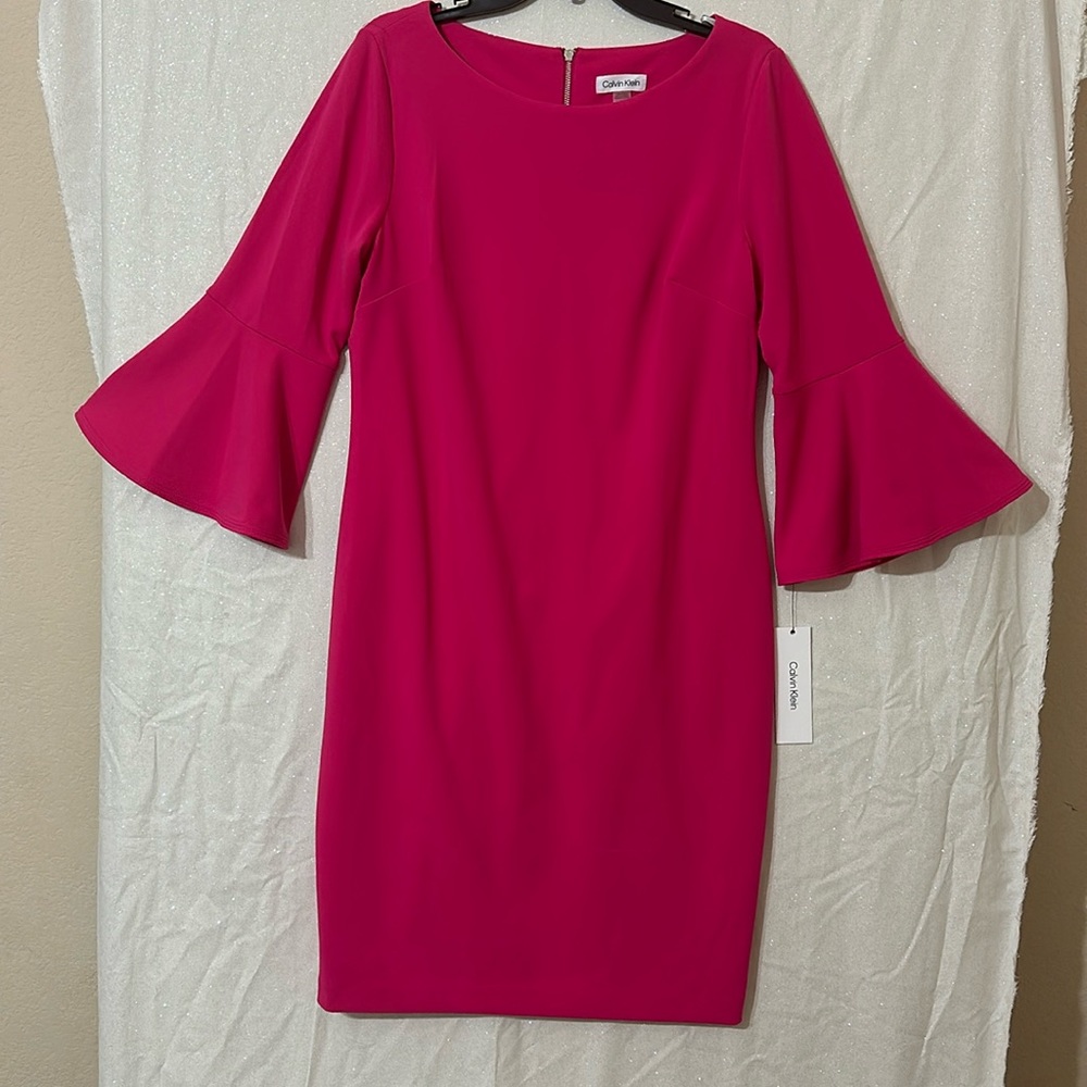 Calvin Klein Fuchsia Bell-Sleeve Sheath Dress